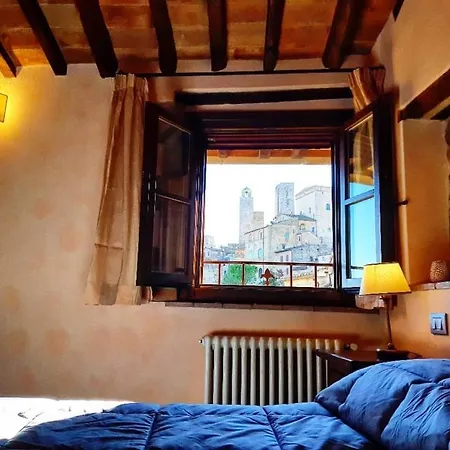 Le Torri سان جيمينيانو